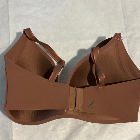 Knix wingwoman Brown Seamless Bra - Picture 3 of 5